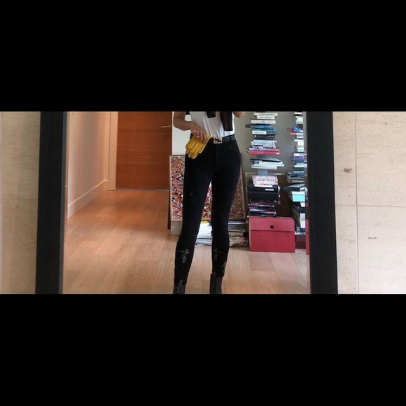 FENDI BELT! - Picture 4 of 4